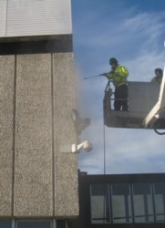 Office Exterior Cleaning